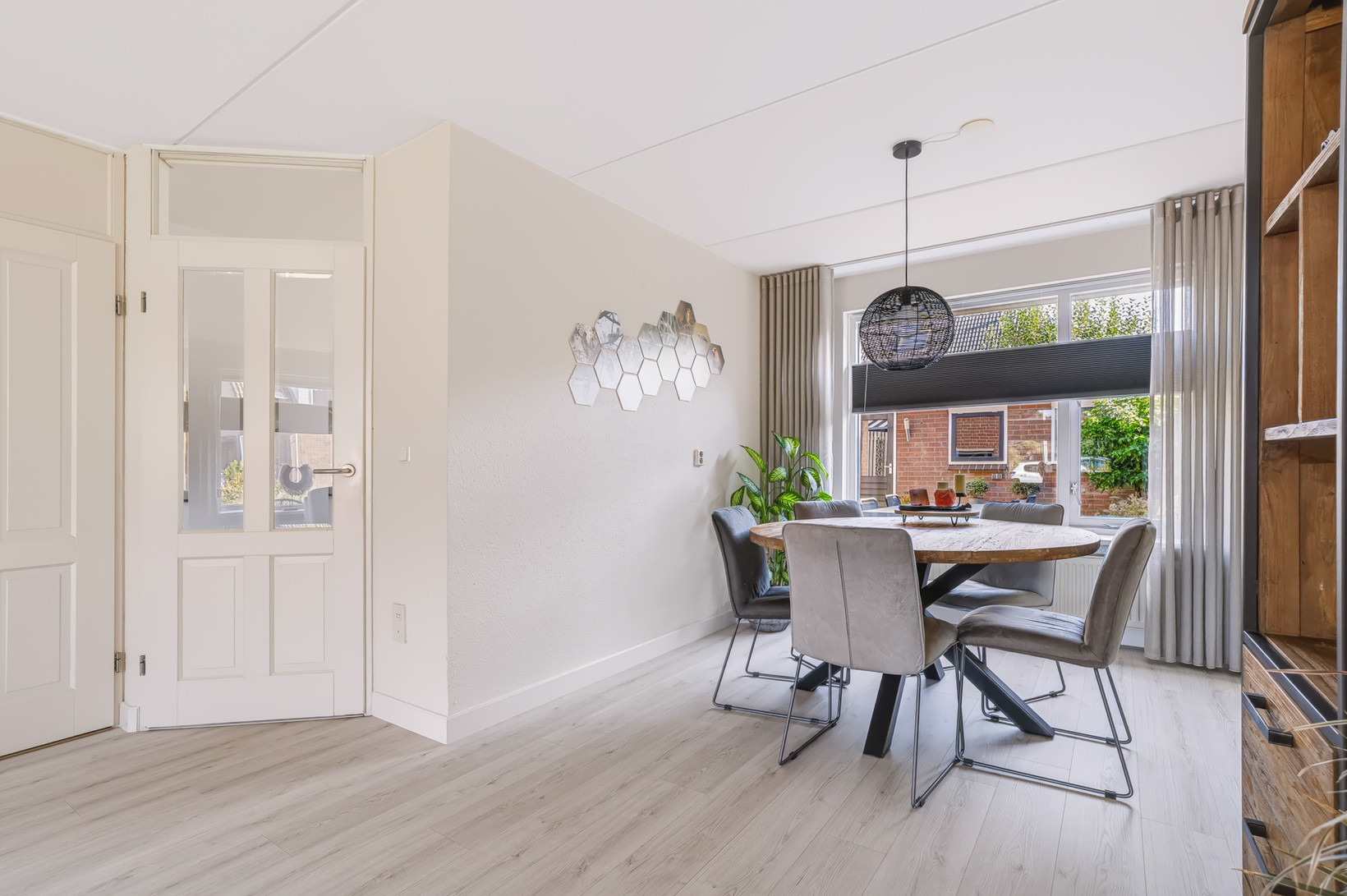 Tussenwoning te koop: Wulp 75, Raalte