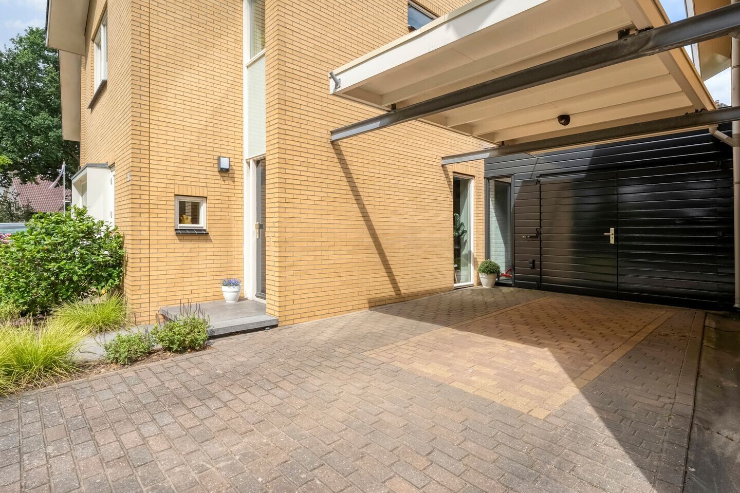 Tussenwoning te koop: Twickel 37, Raalte