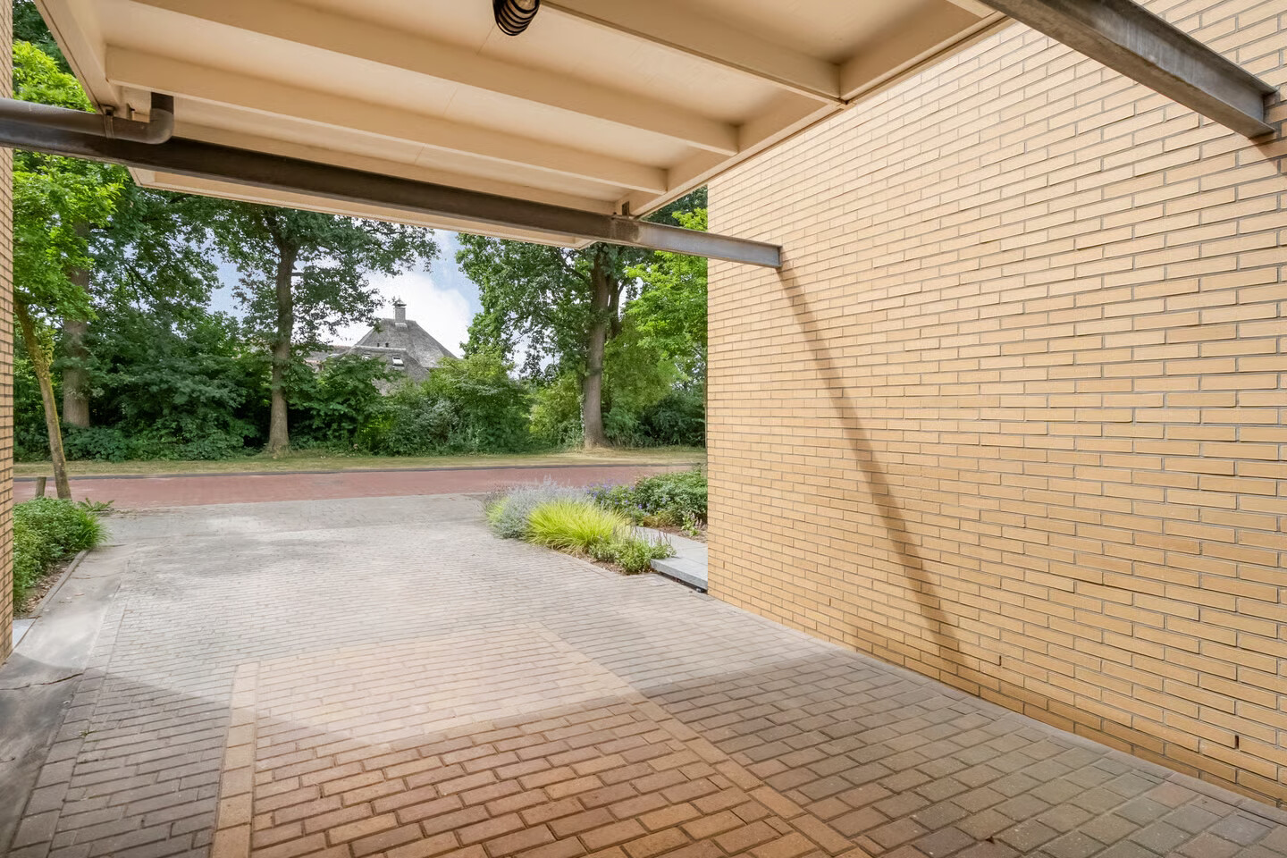 Tussenwoning te koop: Twickel 37, Raalte