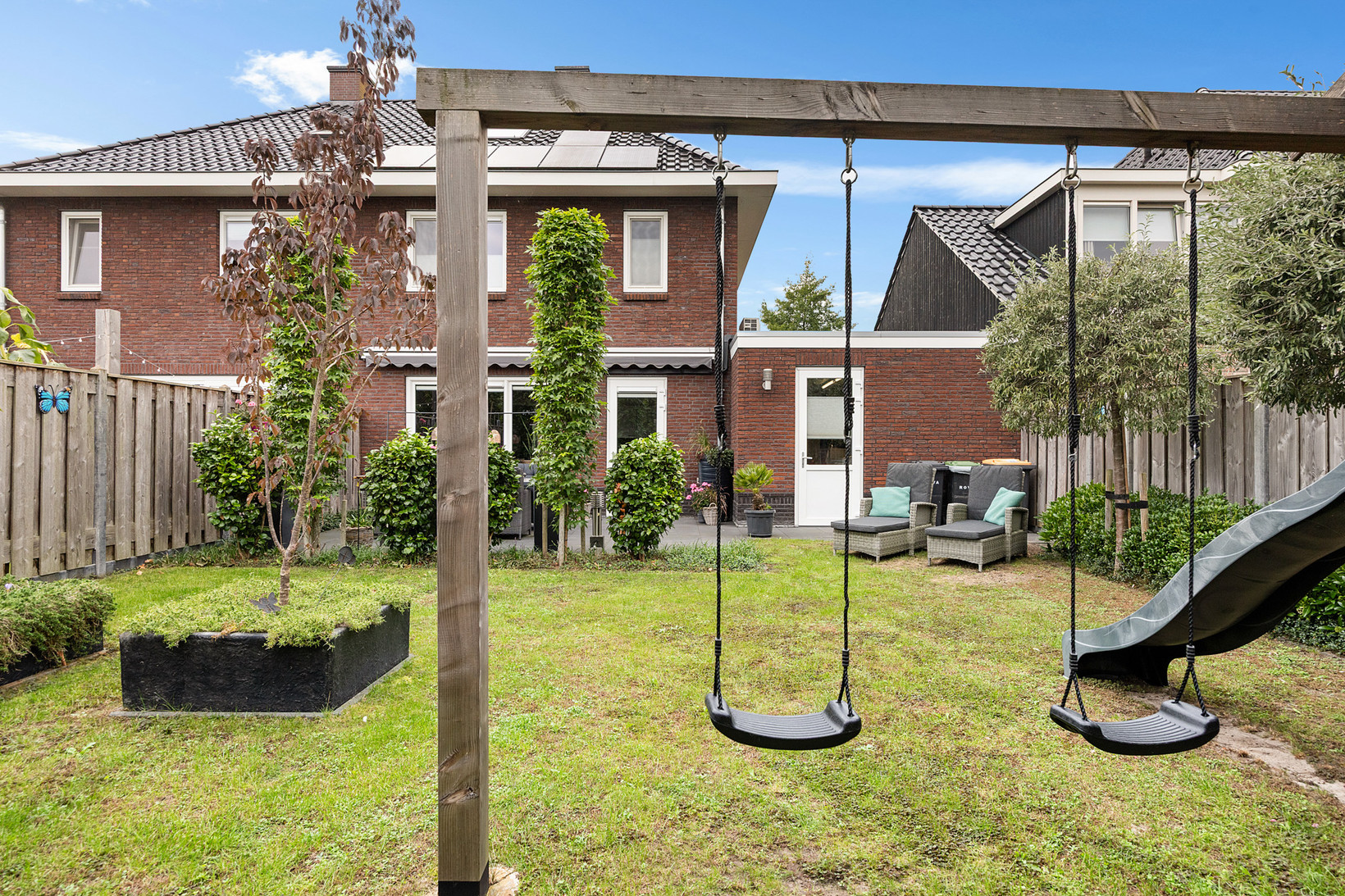 Twee-onder-één-kap te koop: Roseweert 8, Luttenberg