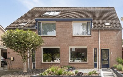 de Essenbree 12