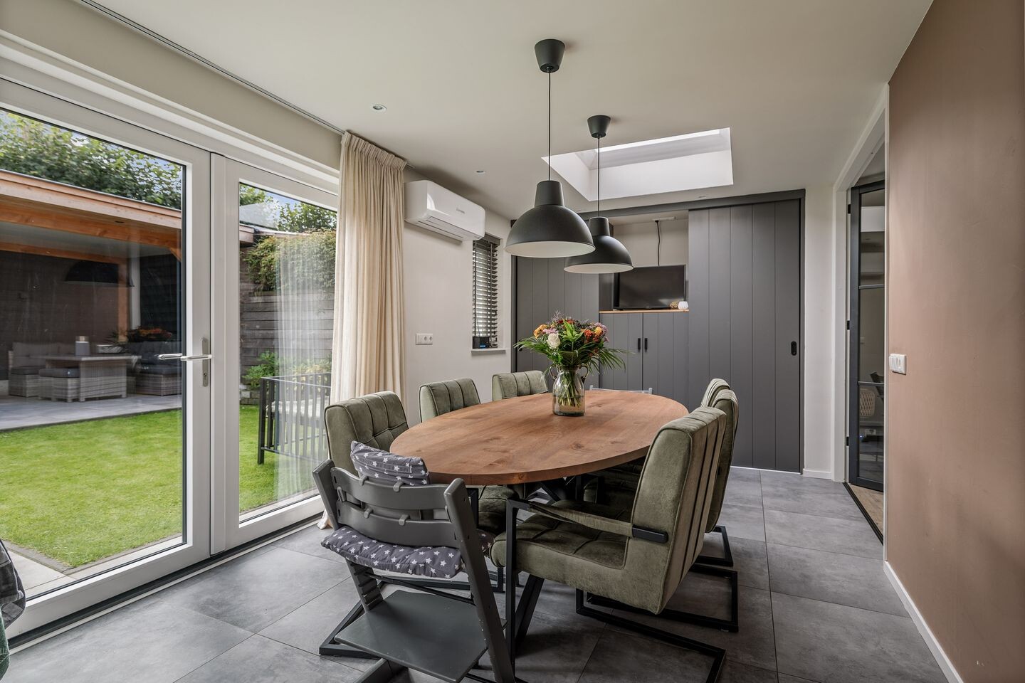 Hoekwoning te koop: de lange slag 13, Heeten