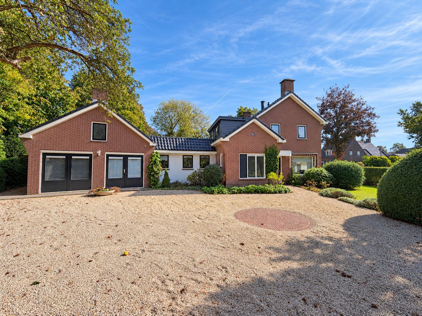 Vrijstaande woning te koop: Koningin Julianalaan 7, Olst