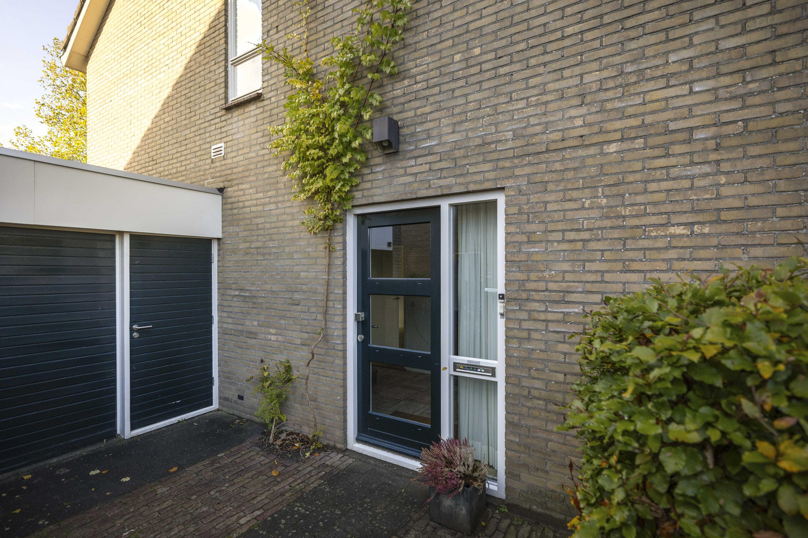 Tussenwoning te koop: Jan Schamhartstraat 38, Olst