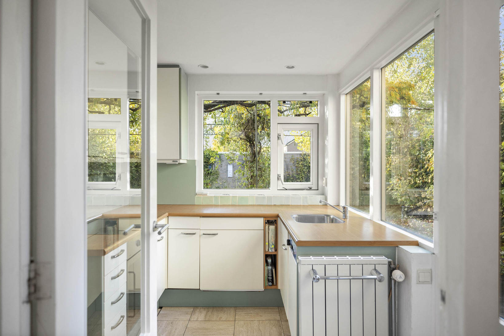Tussenwoning te koop: Jan Schamhartstraat 38, Olst