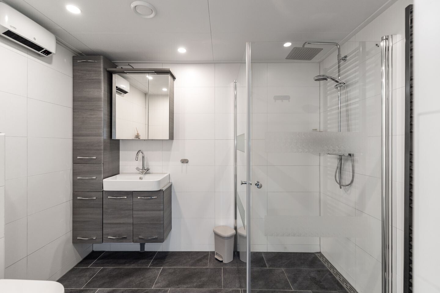 Tussenwoning te koop: Enkweg 30, Olst
