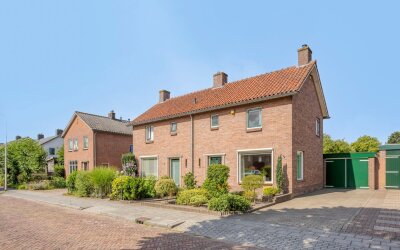 Prins Bernhardstraat 35