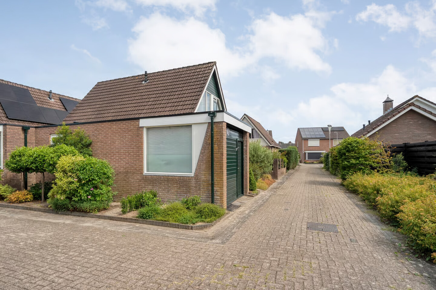 Hoekwoning te koop: Tulpenboom 24, Heino
