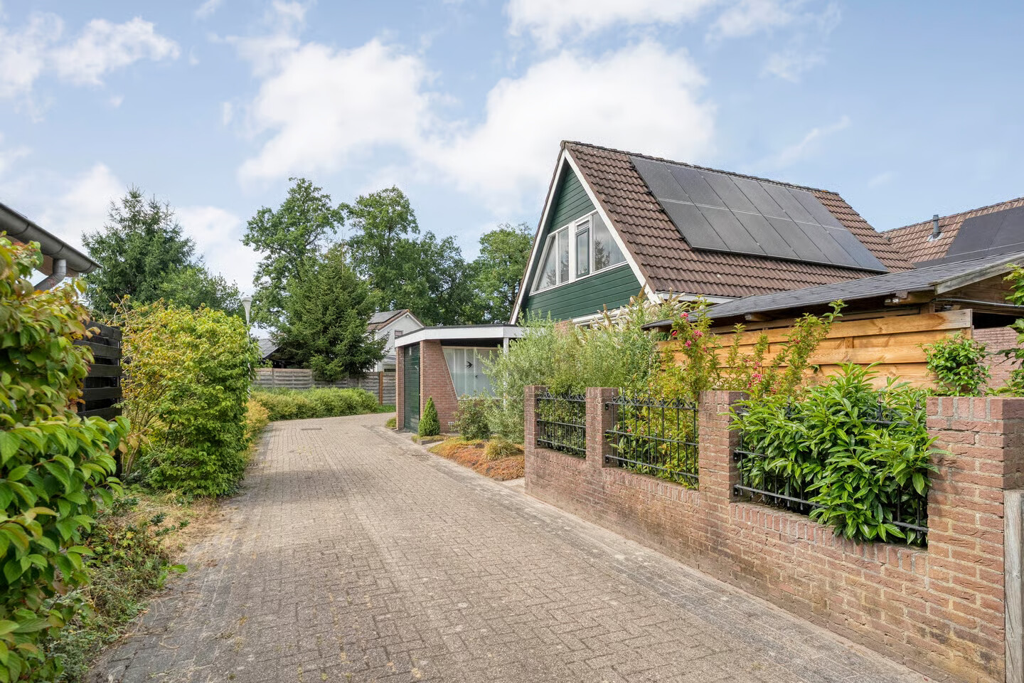 Hoekwoning te koop: Tulpenboom 24, Heino