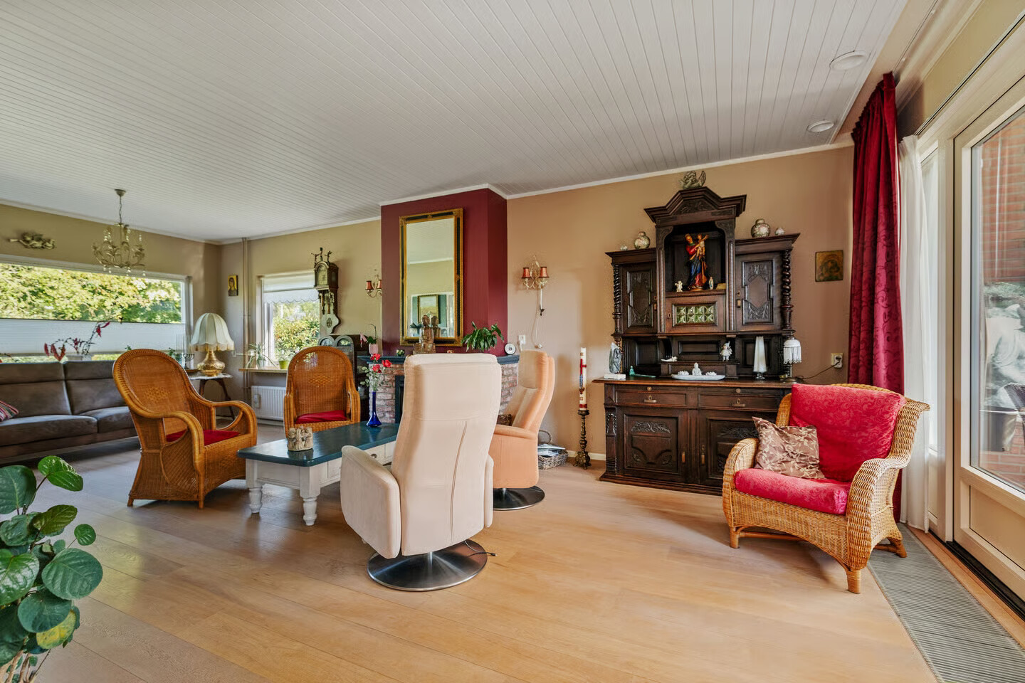 Vrijstaande woning te koop: Prins Willem-Alexanderstraat 9, Lemelerveld