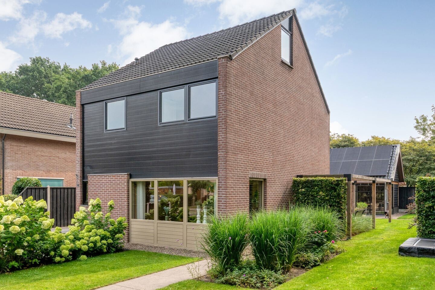 Vrijstaande woning te koop: Klipperstraat 1, Lemelerveld