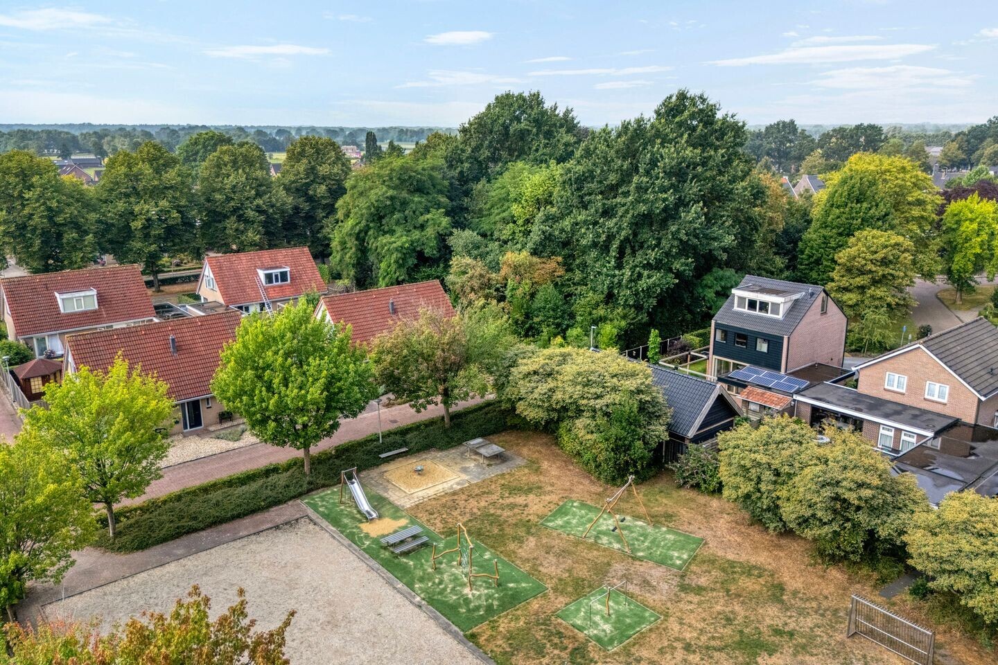 Vrijstaande woning te koop: Klipperstraat 1, Lemelerveld