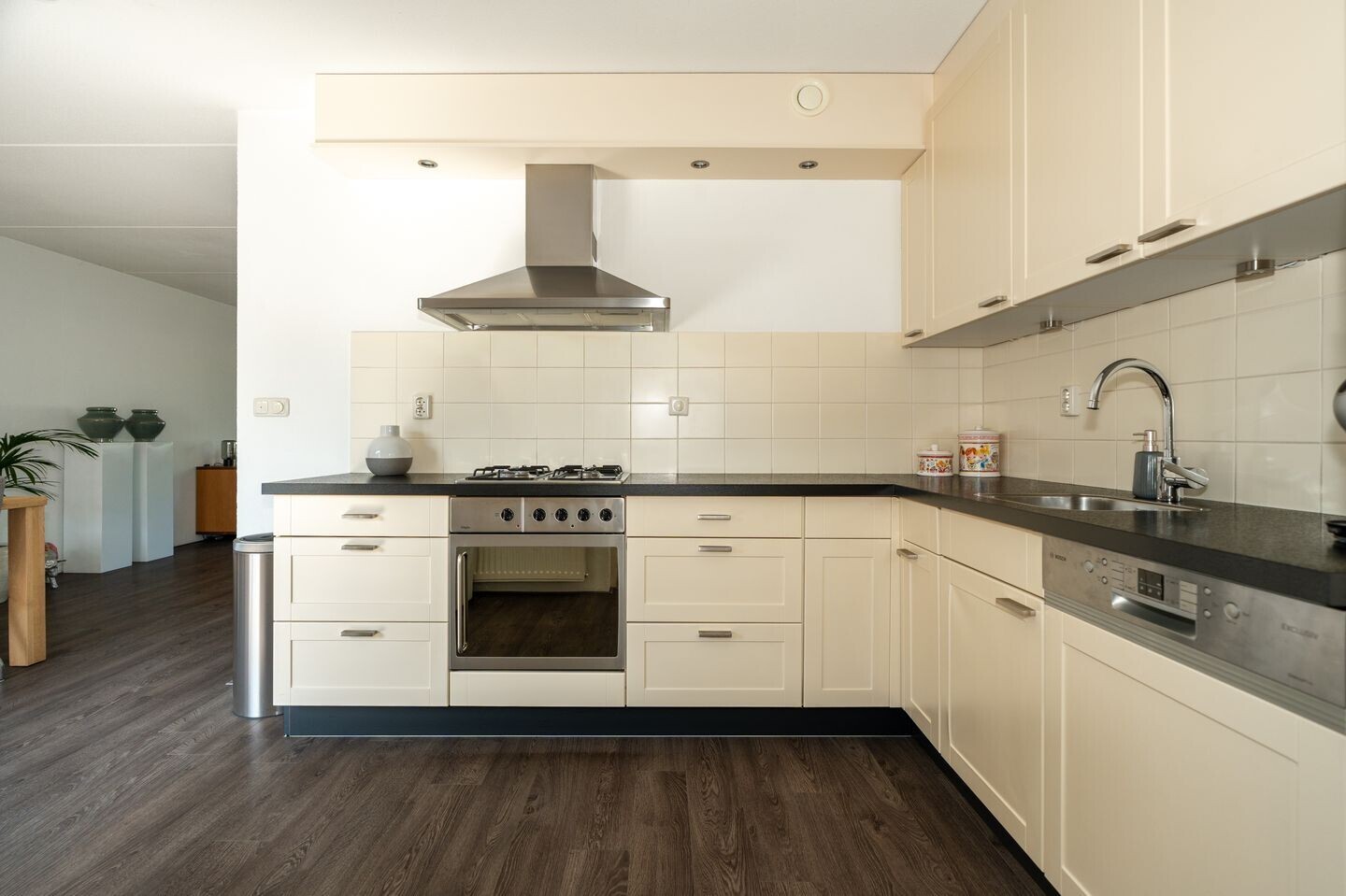 Tussenwoning te koop: Korhoenweg 15, Epe