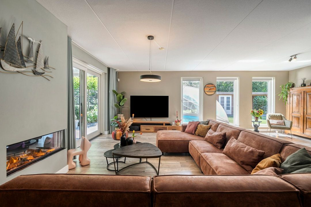 Vrijstaande woning te koop: Glazenmaker 107, Epe