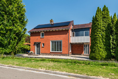 Dahliastraat 12