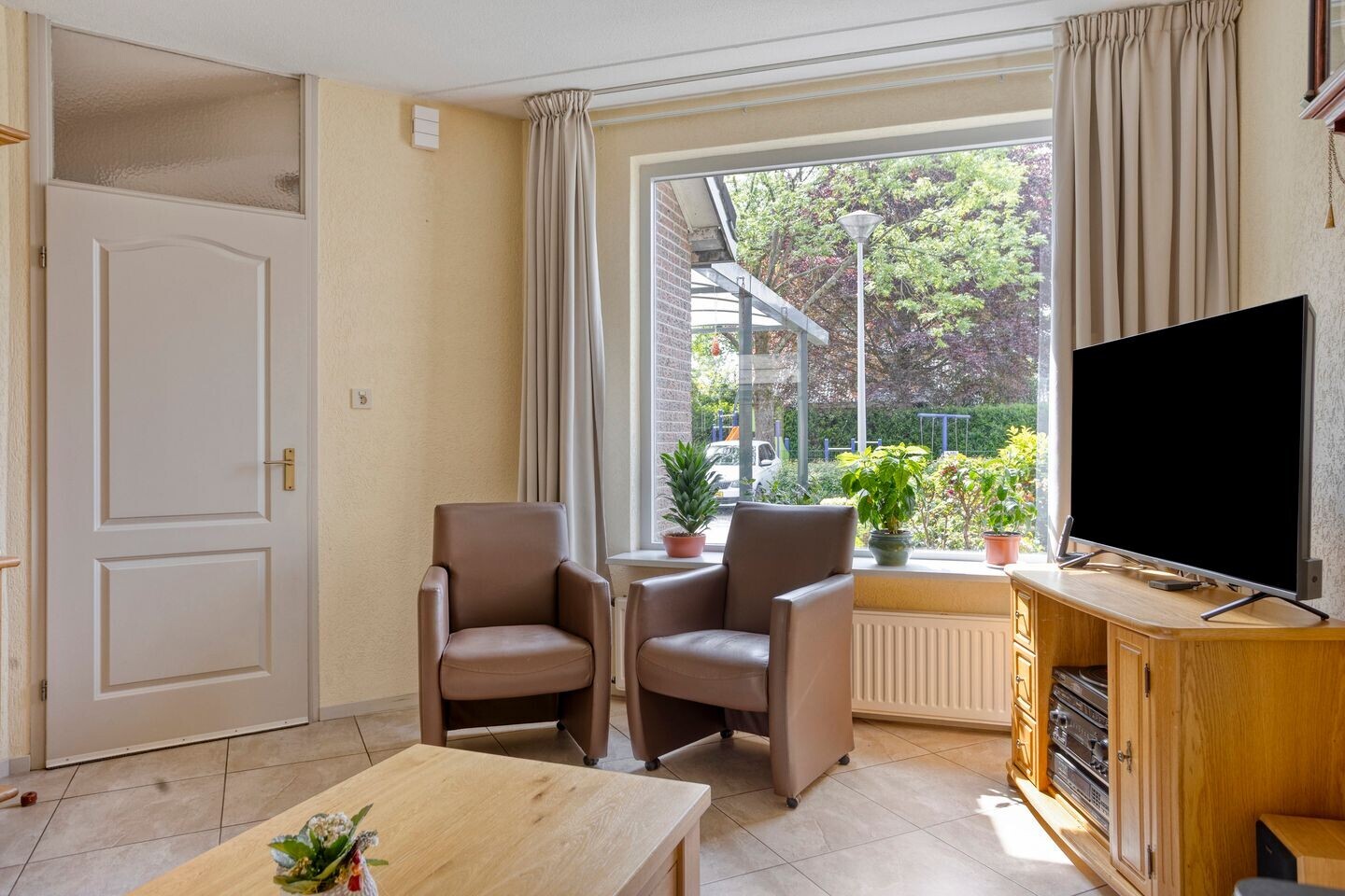 Hoekwoning te koop: Lijsterweg 2, Wapenveld