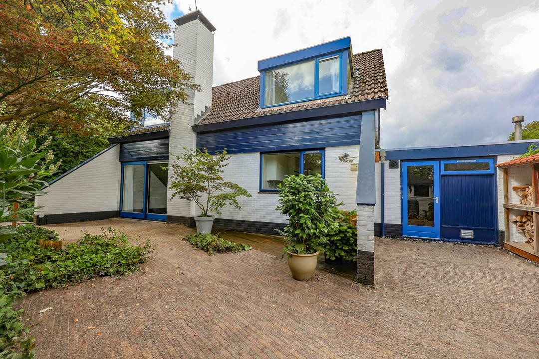 Twee-onder-één-kap te koop: Buitenplaats 87, Lelystad
