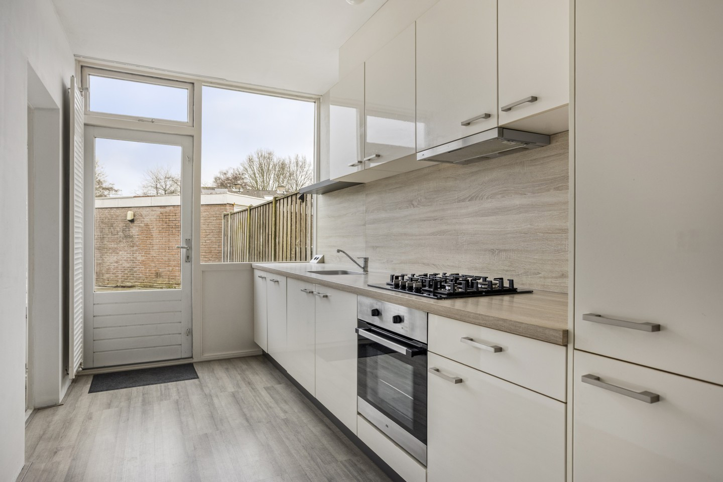 Tussenwoning te koop: Bongerd 144, Lelystad