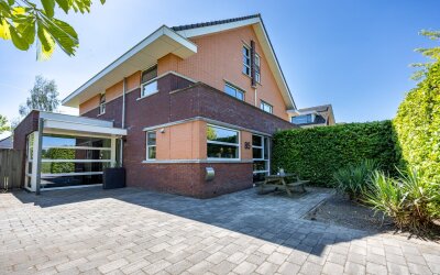 De Waardenborg 85