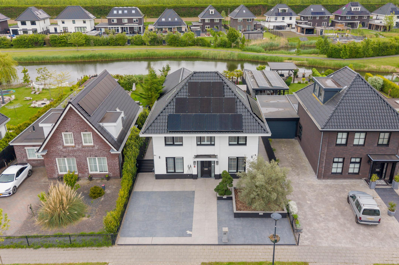 Vrijstaande woning te koop: Groenendaal 48, Lelystad
