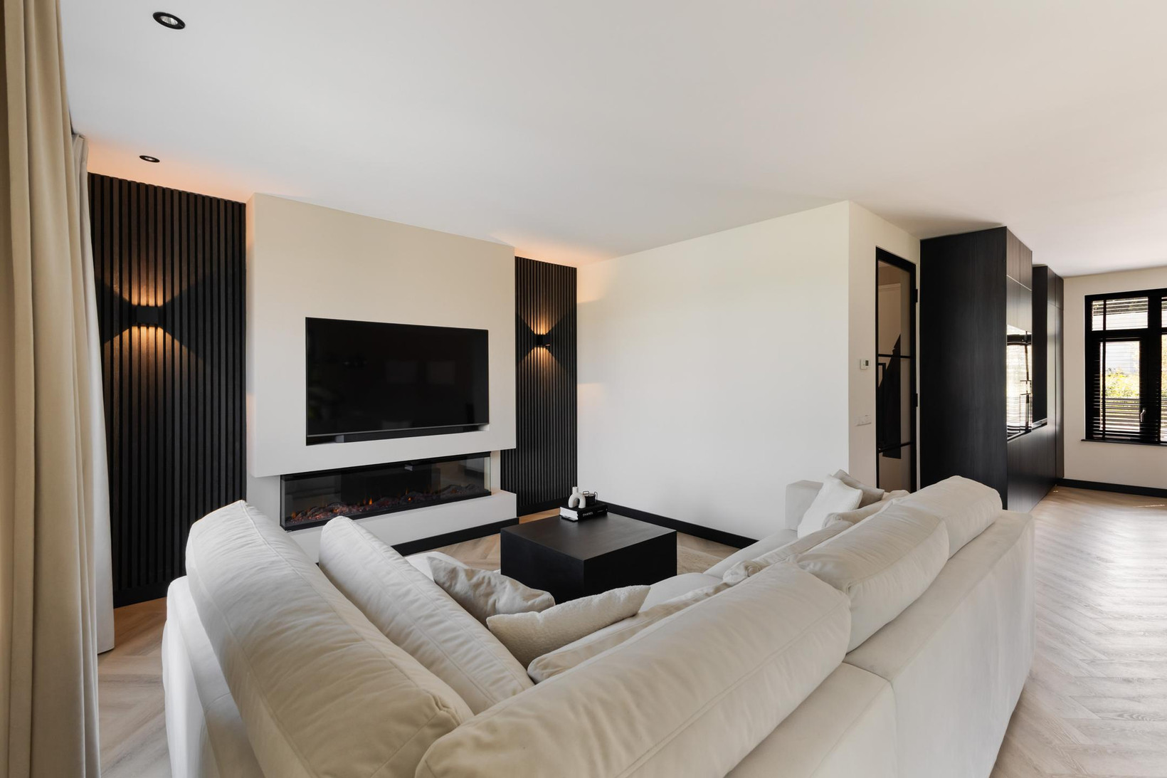 Vrijstaande woning te koop: Het Everloo 11, Lelystad