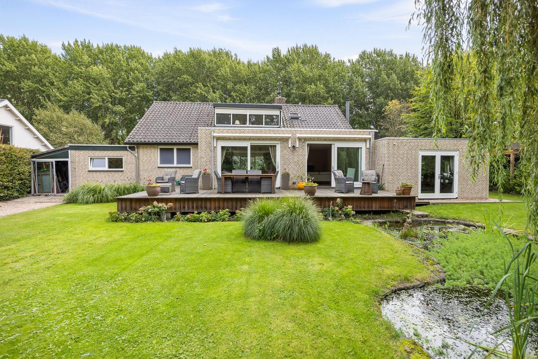 Vrijstaande woning te koop: Jagersveld 32, Lelystad