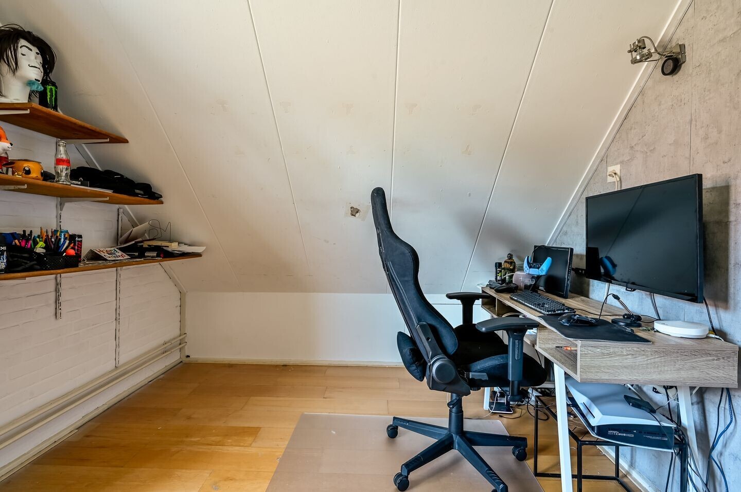 Twee-onder-één-kap te koop: Langezand 140, Lelystad