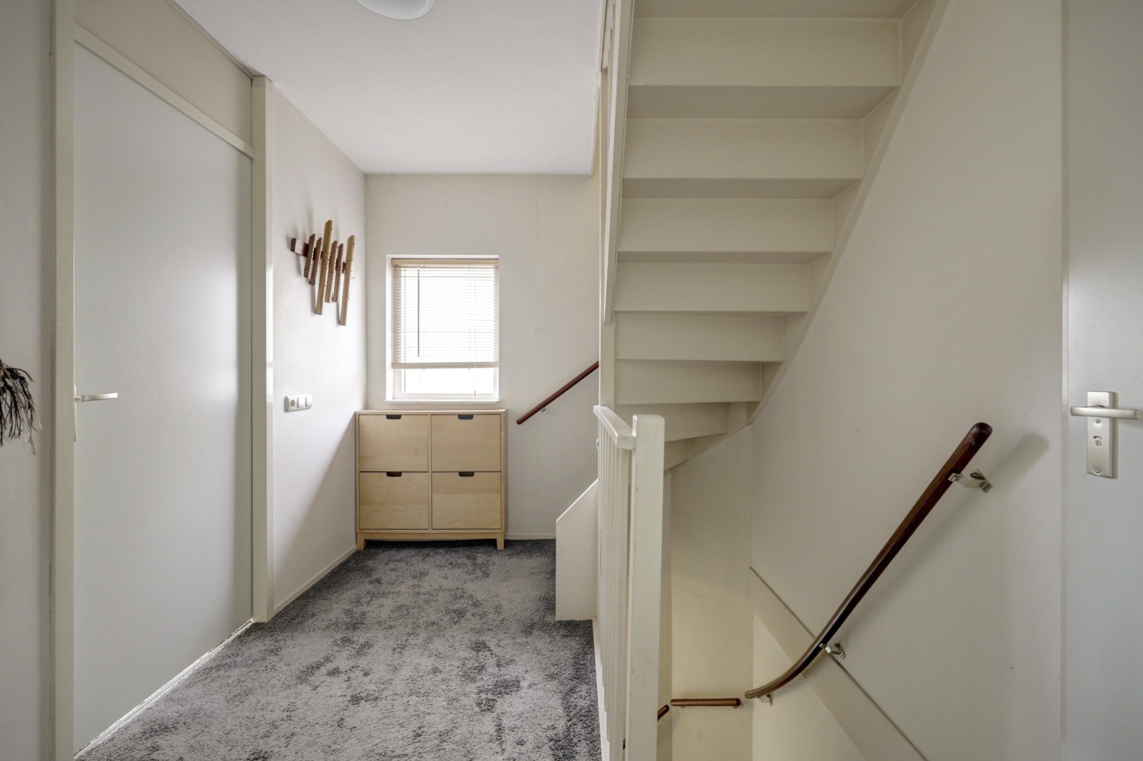 Tussenwoning te koop: Maasstraat 9, Lelystad