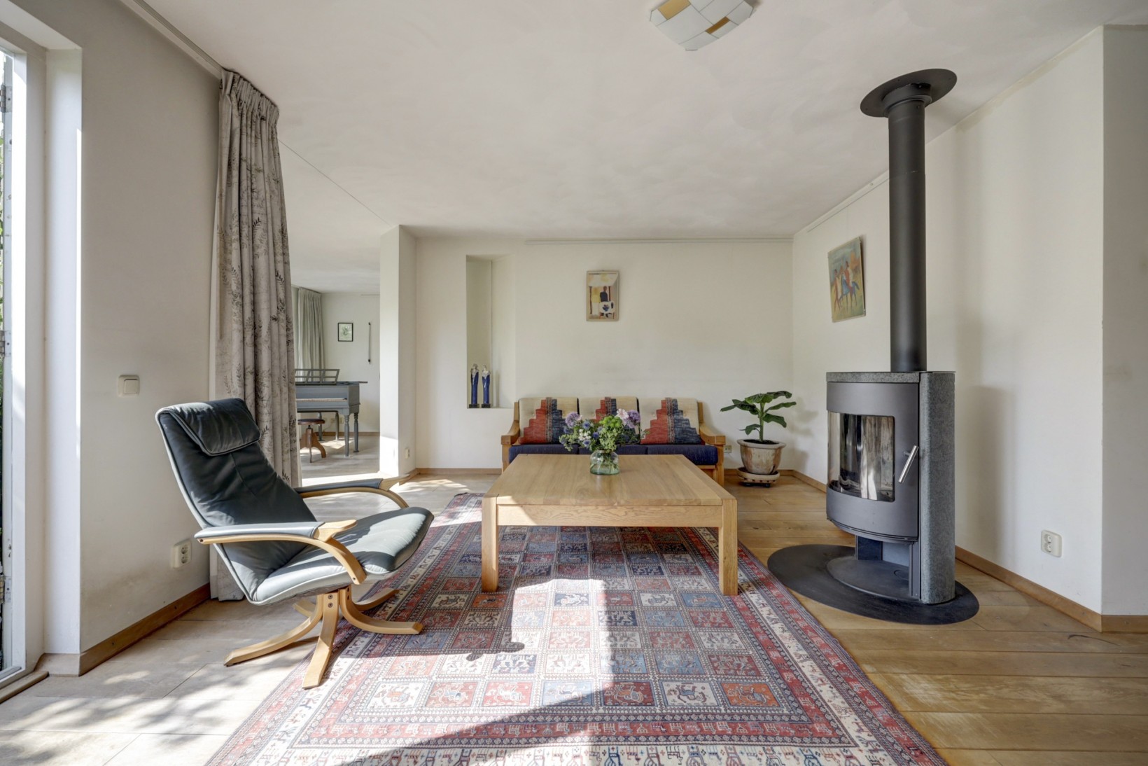 Tussenwoning te koop: Maasstraat 9, Lelystad