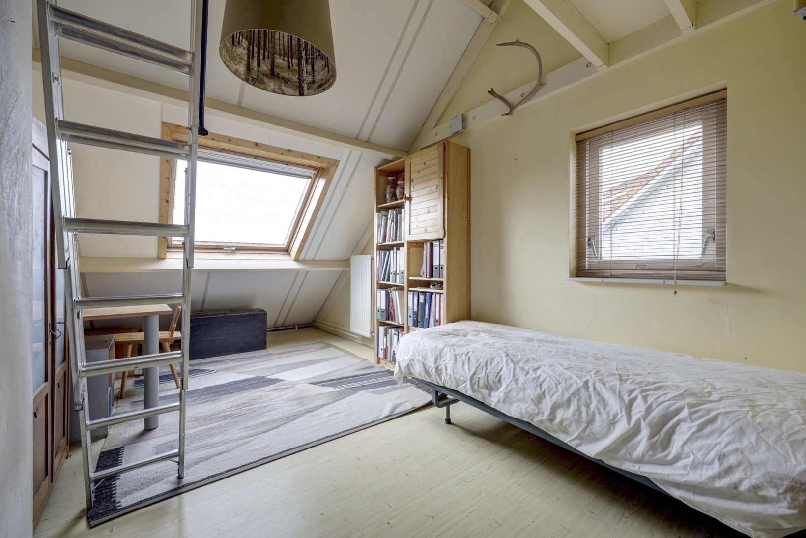 Tussenwoning te koop: Maasstraat 9, Lelystad