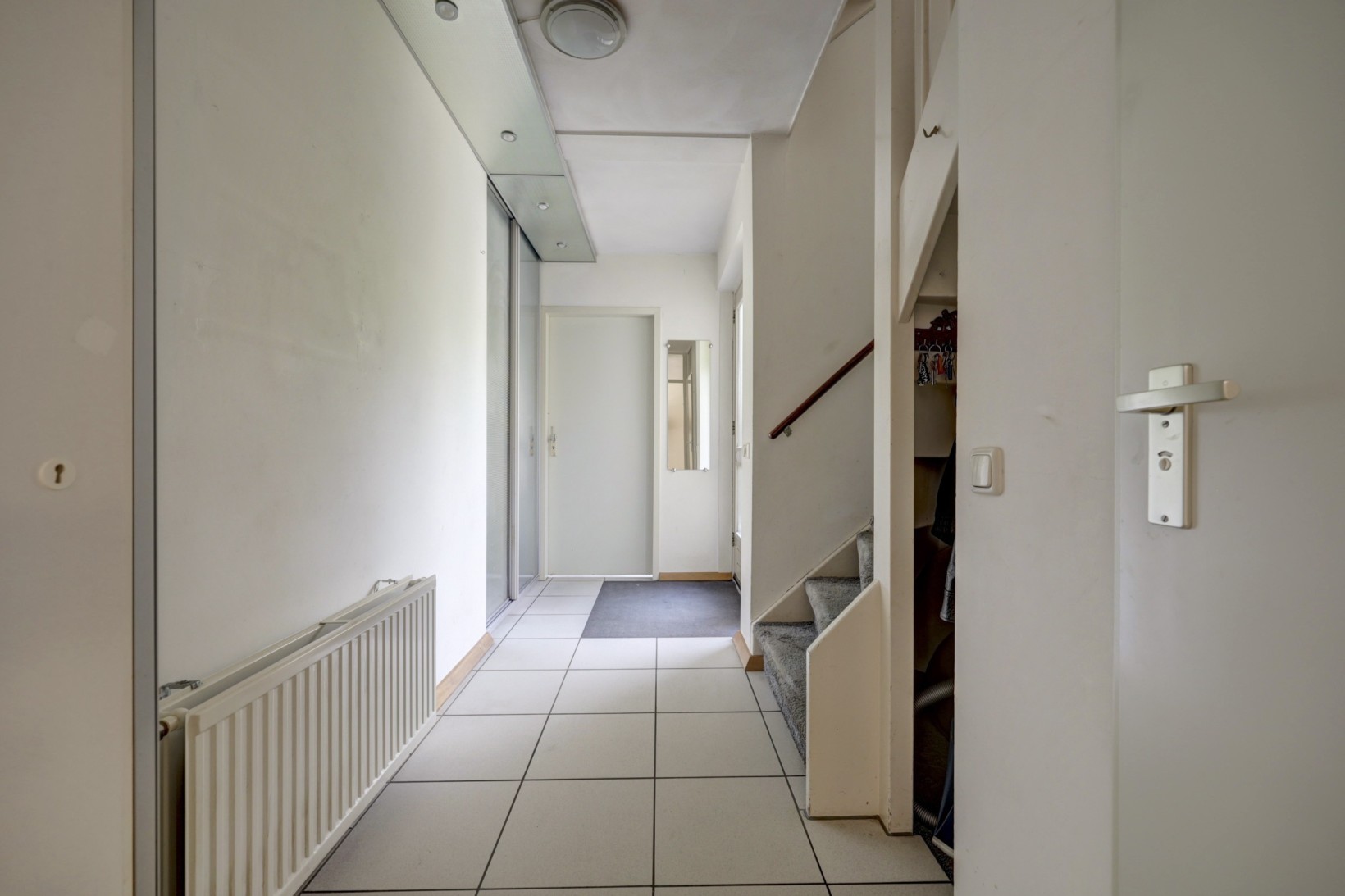 Tussenwoning te koop: Maasstraat 9, Lelystad