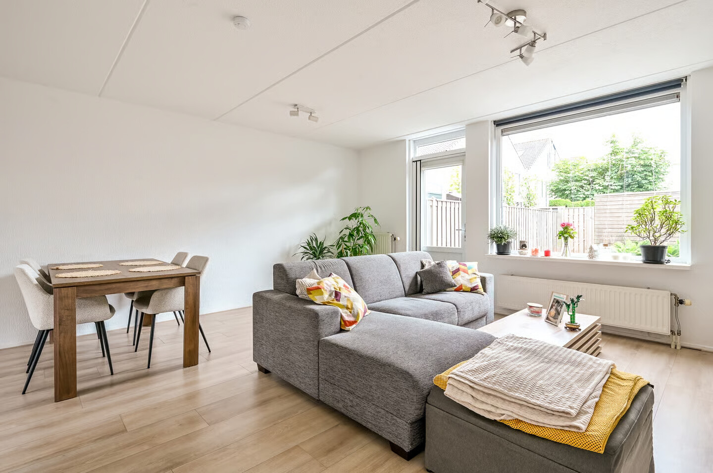 Tussenwoning te koop: Pijlersloot 11, Lelystad
