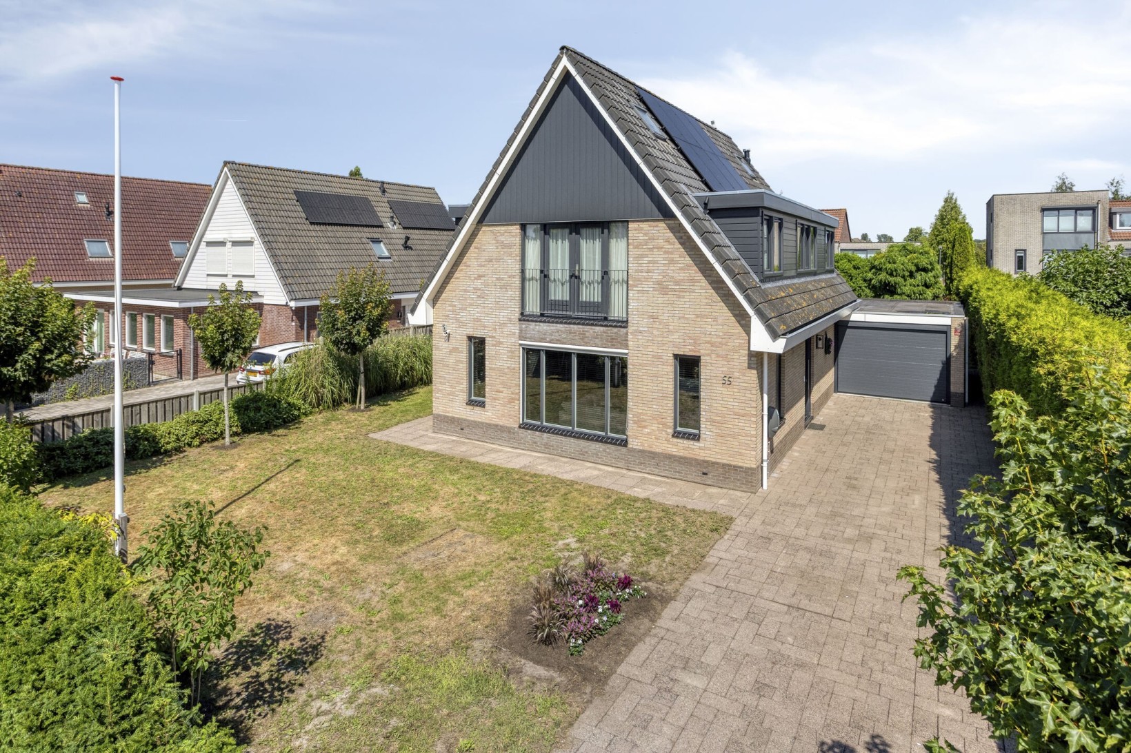 Vrijstaande woning te koop: Menkemaborg 55, Lelystad