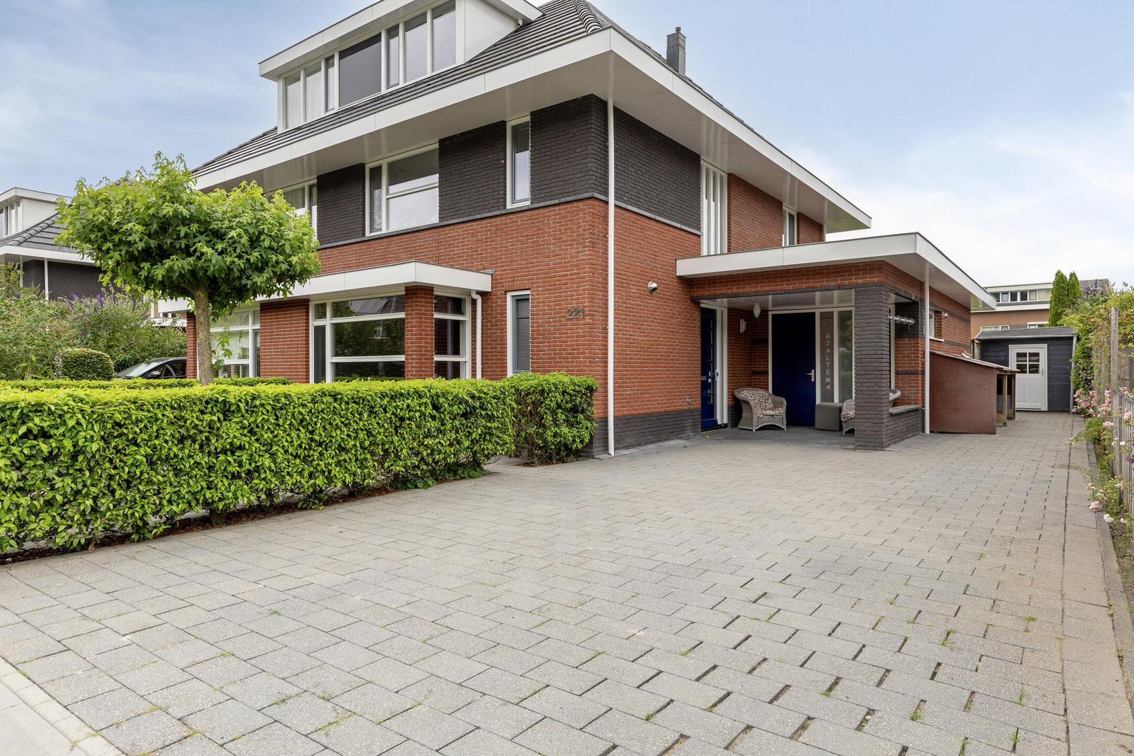 Twee-onder-één-kap te koop: Albatroslaan 221, Lelystad