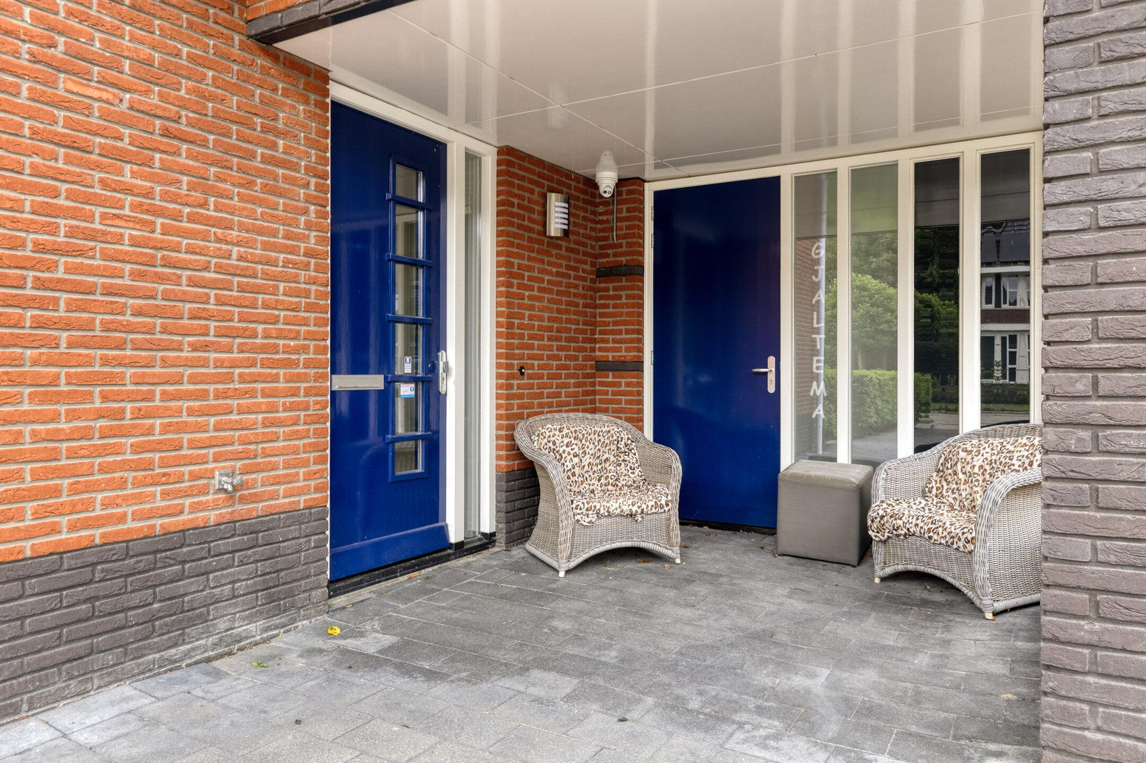 Twee-onder-één-kap te koop: Albatroslaan 221, Lelystad