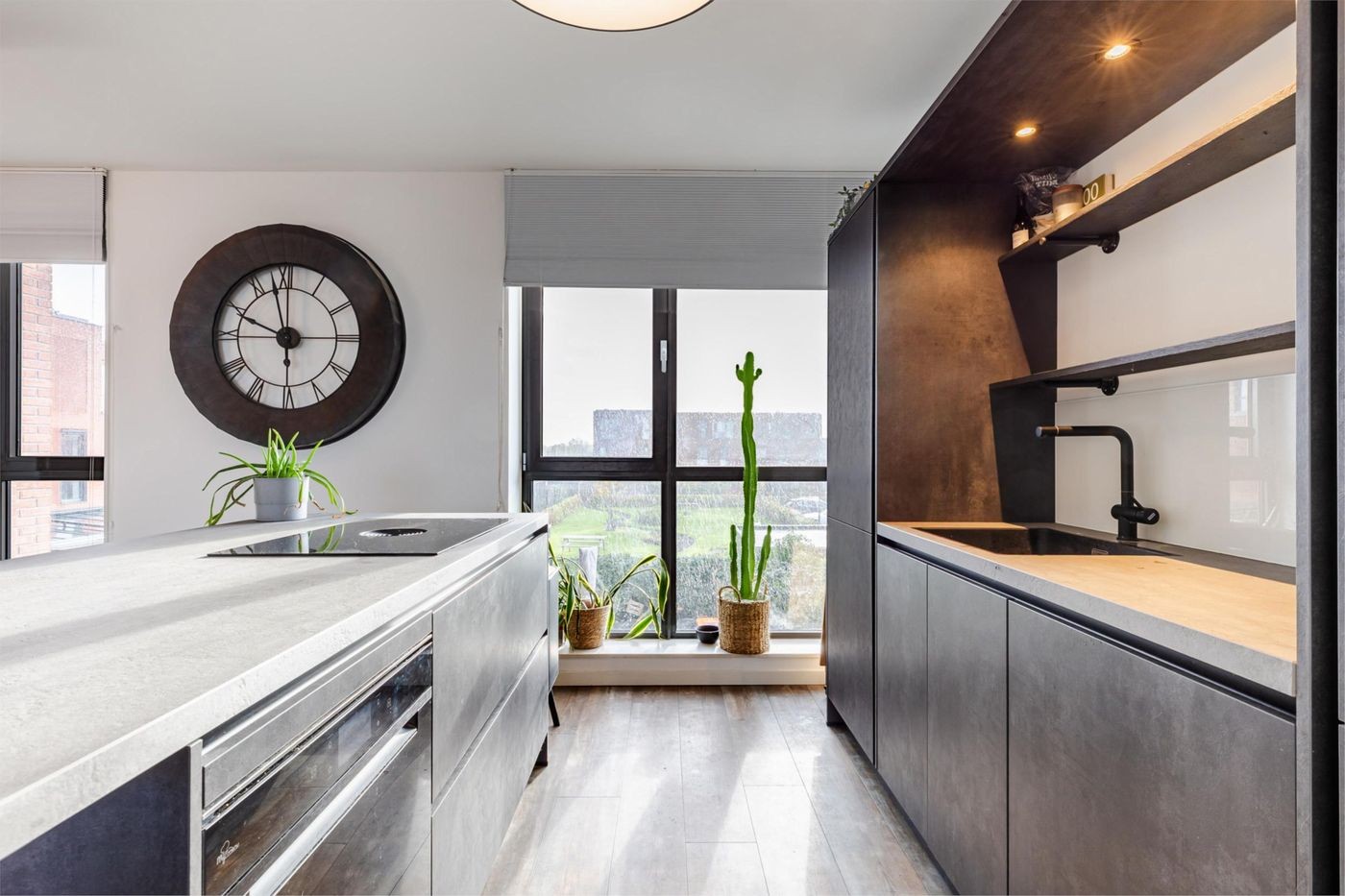 Tussenwoning te koop: Saerdam 37, Lelystad