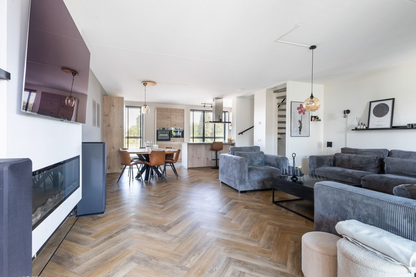 Tussenwoning te koop: Vliegent Hert 74, Lelystad