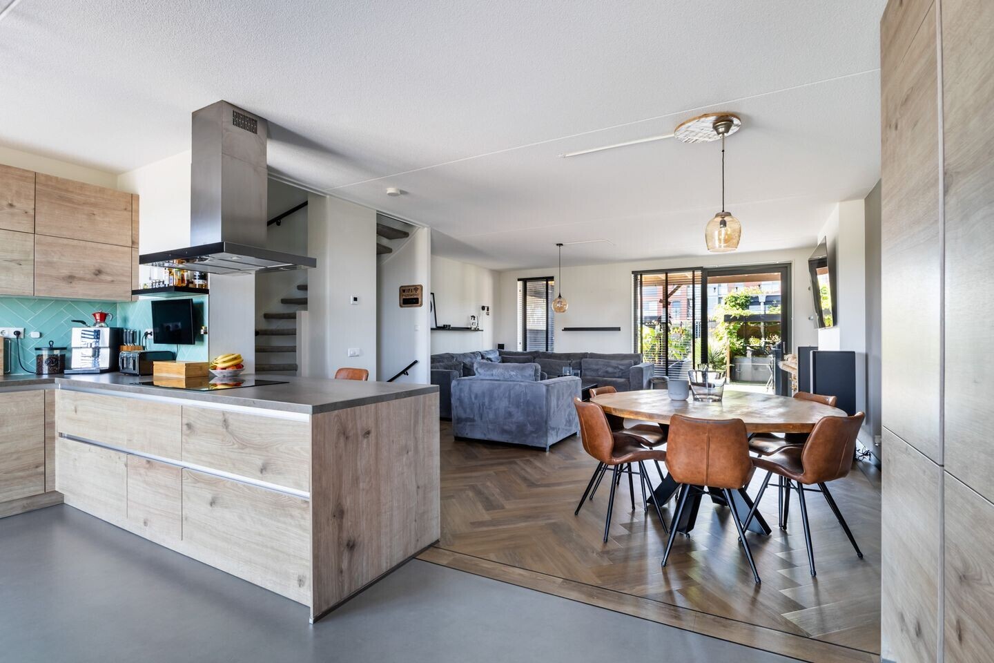 Tussenwoning te koop: Vliegent Hert 74, Lelystad