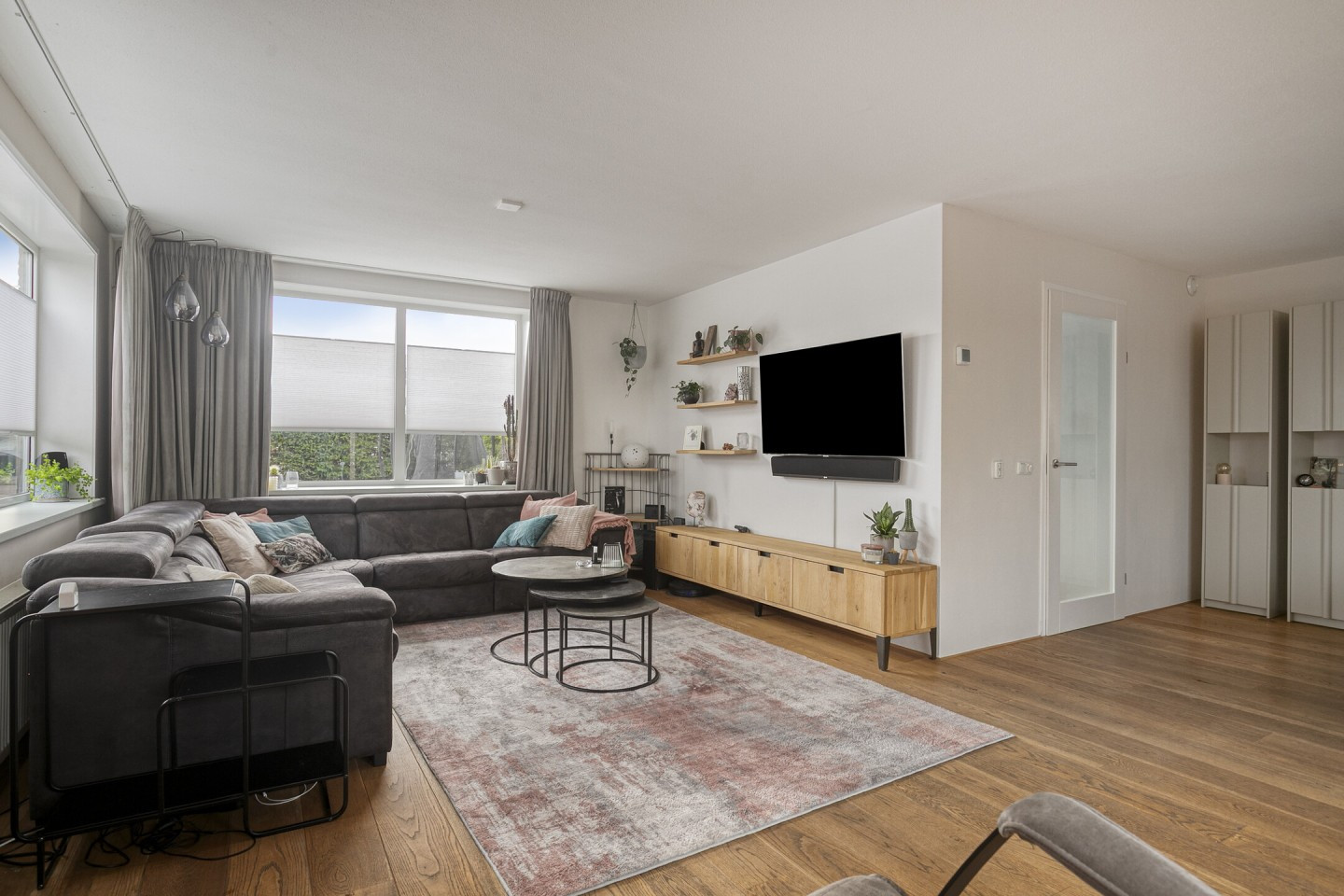 Vrijstaande woning te koop: Werfweg 80, Lelystad