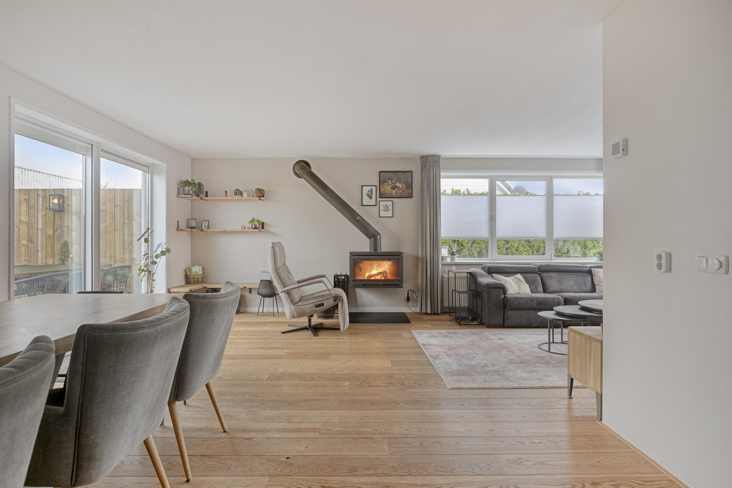 Vrijstaande woning te koop: Werfweg 80, Lelystad