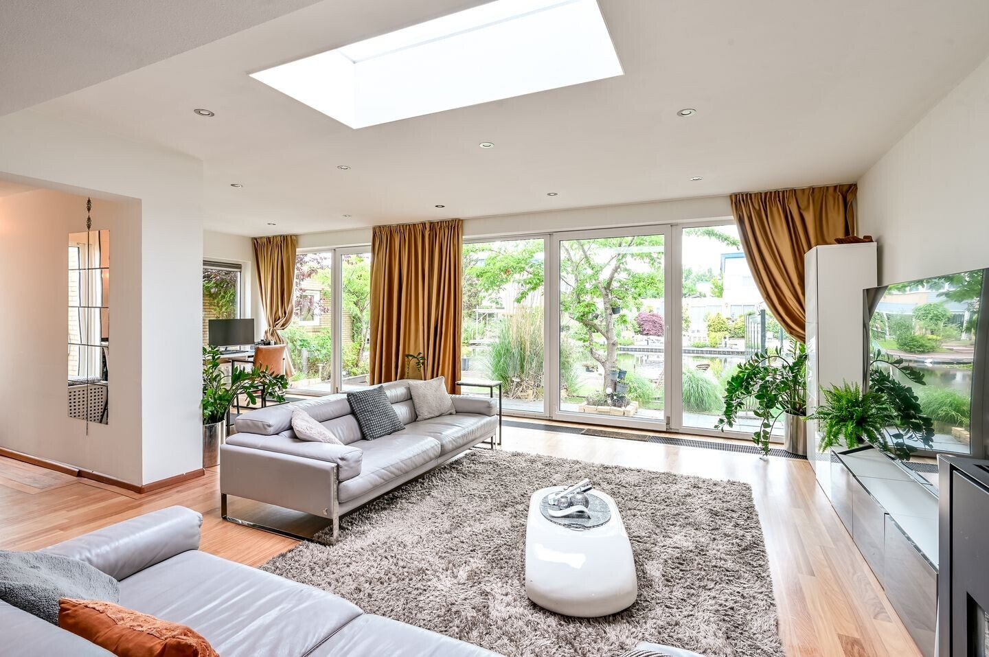 Vrijstaande woning te koop: Belterwiede 12, Lelystad