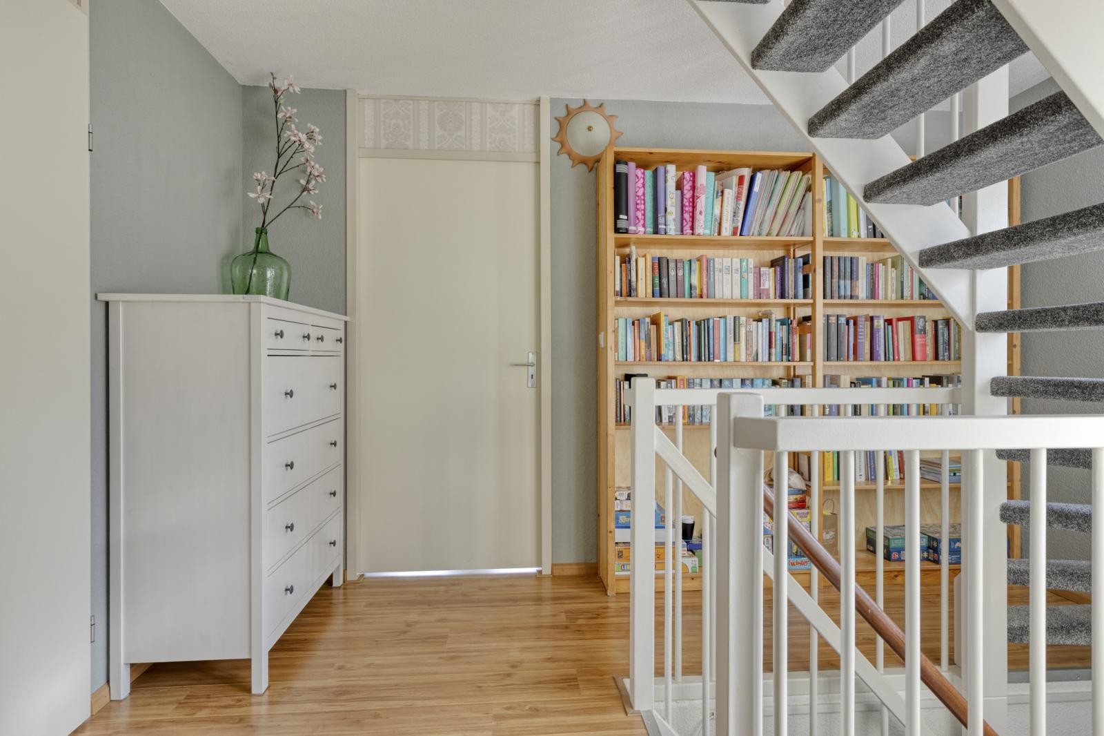 Tussenwoning te koop: Het Bildt 189, Lelystad