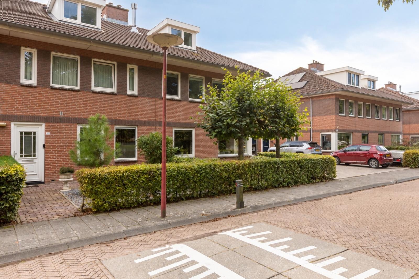Tussenwoning te koop: Het Bildt 189, Lelystad