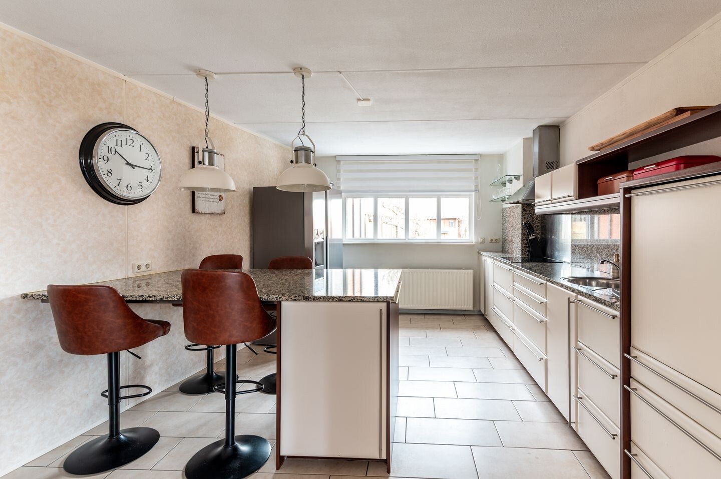 Tussenwoning te koop: Langstraat 56, Lelystad