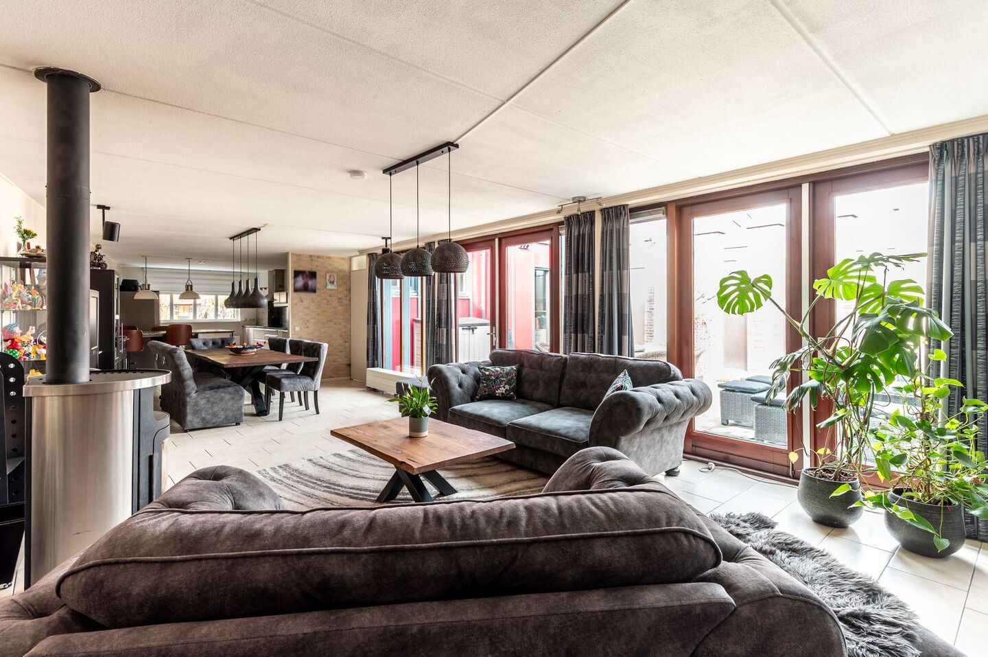 Tussenwoning te koop: Langstraat 56, Lelystad