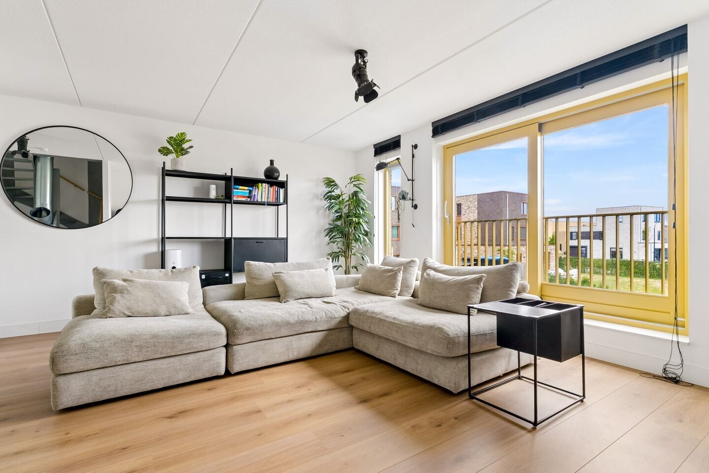 Tussenwoning te koop: Haagwinde 15, Lelystad