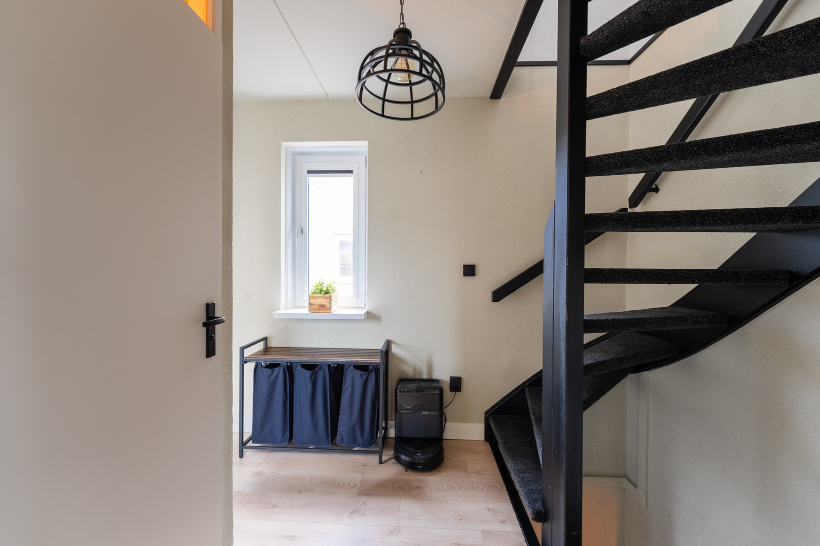 Tussenwoning te koop: De Connemara 6, Dronten