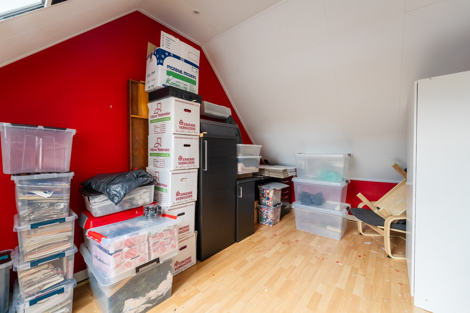 Tussenwoning te koop: De Connemara 6, Dronten