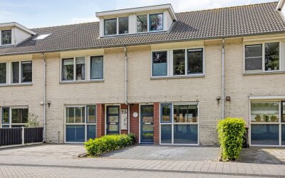 Baksteen 27