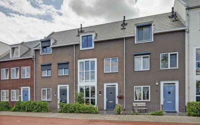 Waterfront 105